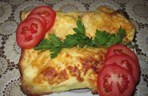 Яичные блинчики с курицей и грибами